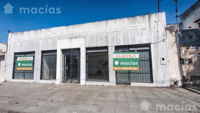 Local Ideal para consultorios médicos o afines 120 m2