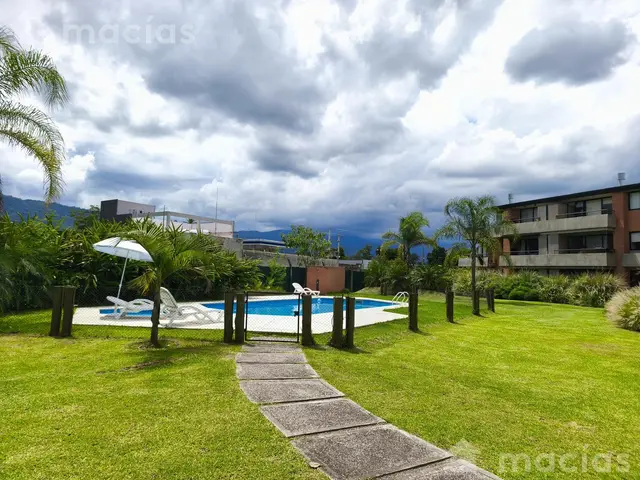 Departamento Dos dormitoriospremium, Con asador en el balcón Y cochera En venta