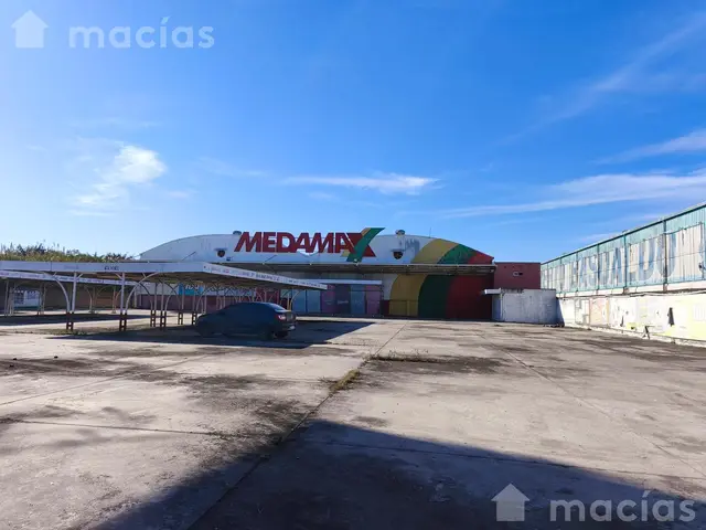 Nave comercial en venta sobre avenida circunvalación